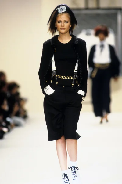 Look 17